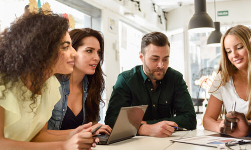 الصورة المصغرة للدورة